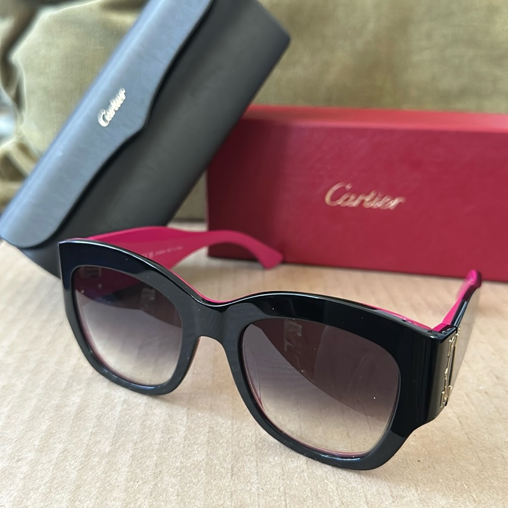 ⭐️SALE⭐️ Cartier CT0304S Pink & Black Sunglasses with Gold Accents Gray Lens EUC - Picture 2 of 13
